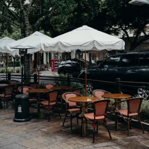 Outdoor cafe on Hastings Street, Noosa